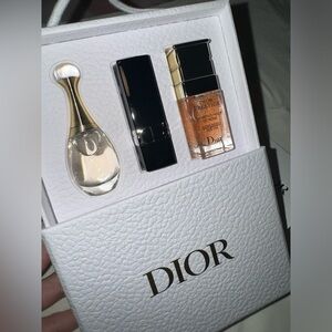 DIOR Prestige Gift Set Perf Lipstick & Serum